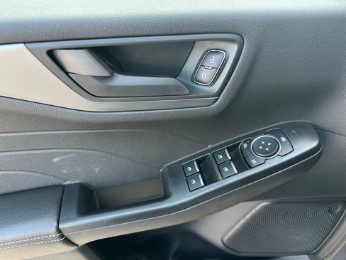 Used 2025 Ford Escape Active FWD image 6