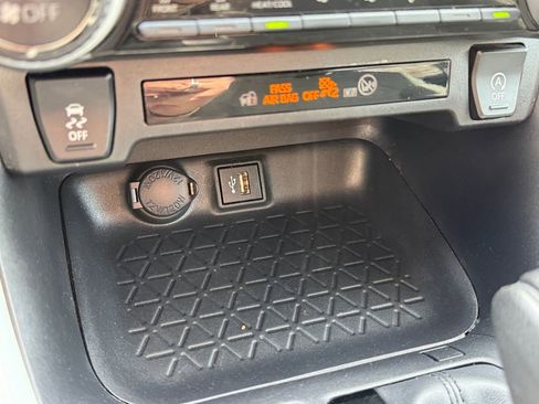 Certified 2024 Toyota RAV4 XLE image 38