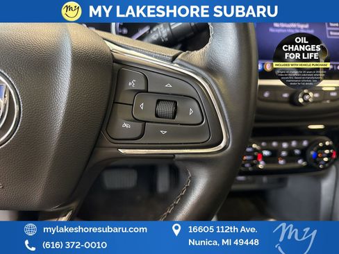 Used 2023 Buick Encore GX Essence w/ Experience Buick Package image 18