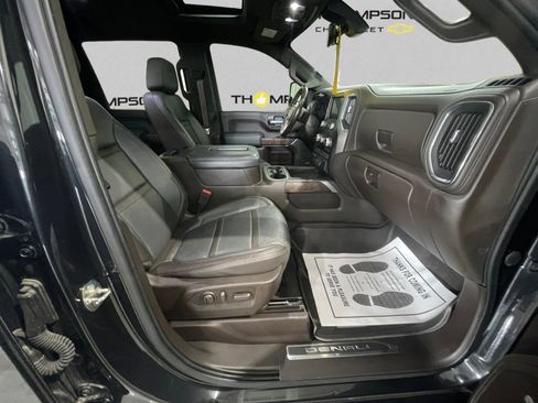 Used 2020 GMC Sierra 2500 Denali w/ Denali Ultimate Package image 15