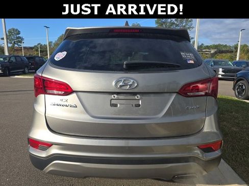 Used 2018 Hyundai Santa Fe Sport w/ 2.4L Value Package 02 image 4