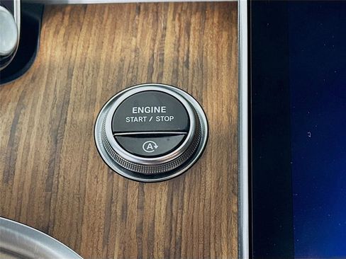 Certified 2023 Mercedes-Benz C 300 4MATIC Sedan image 16