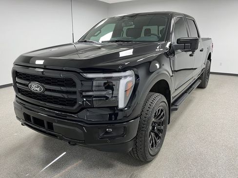 Used 2025 Ford F150 Lariat AWD/4WD image 4