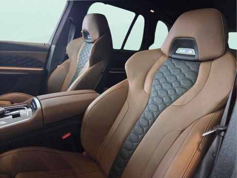 New 2026 BMW X5 M Competition w/ Executive Package AWD/4WD image 11