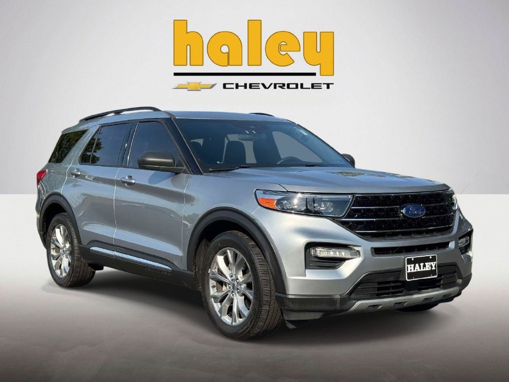 Used 2020 Ford Explorer XLT w/ Equipment Group 202A AWD/4WD image 1