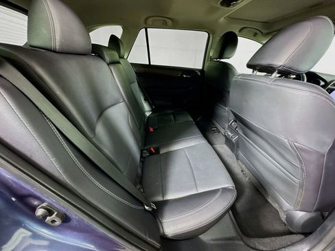 Used 2018 Subaru Outback 2.5i Limited image 34
