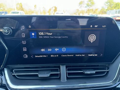 Used 2025 Chevrolet Trax RS w/ Driver Confidence Package image 20