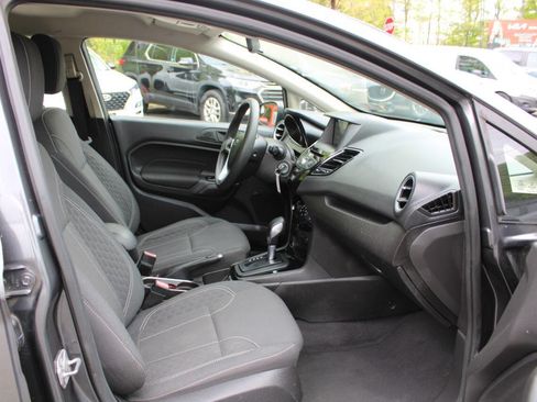 Used 2019 Ford Fiesta SE w/ Equipment Group 201A FWD image 28