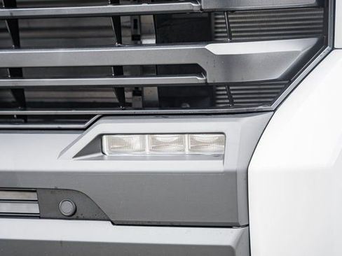 New 2026 Toyota Tundra SR5 image 13