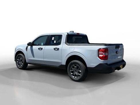 New 2026 Ford Maverick XLT w/ Equipment Group 301A AWD/4WD image 3