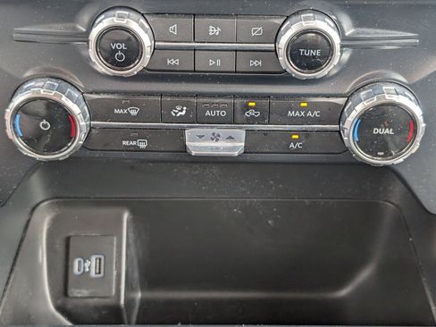 Used 2024 Ford F150 XLT w/ Mobile Office Package AWD/4WD image 19