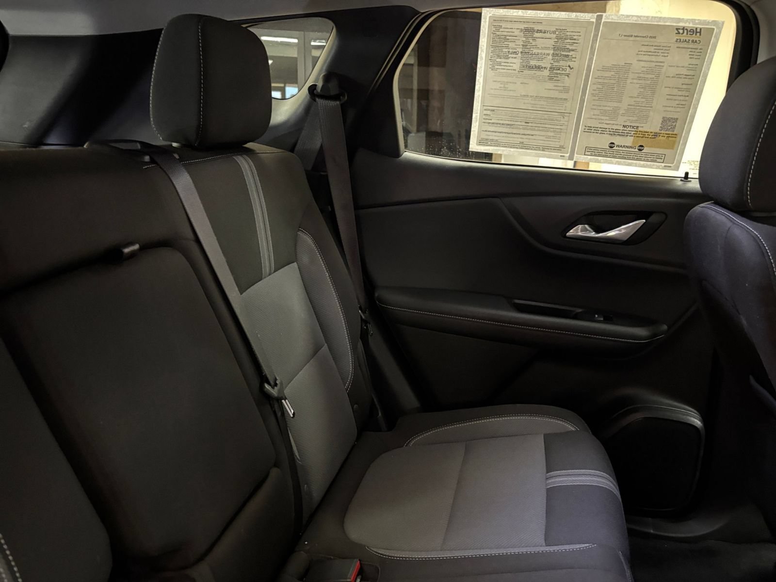 Used 2025 Chevrolet Blazer LT FWD image 37