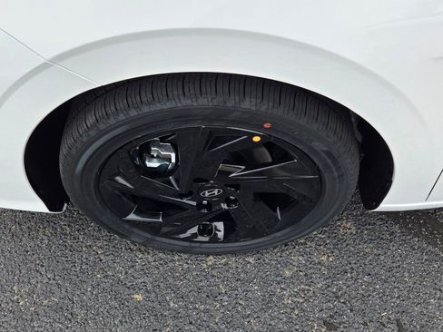 New 2026 Hyundai Elantra SEL Sport Premium w/ Cargo Package FWD image 16