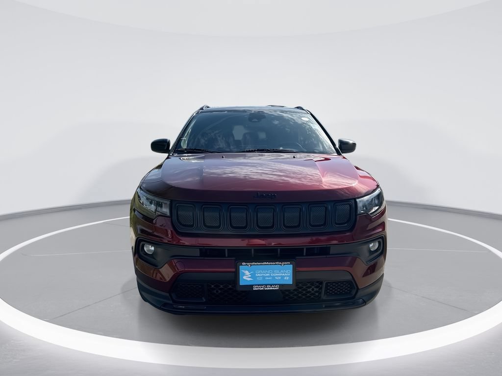 Used 2022 Jeep Compass Latitude w/ Convenience Group AWD/4WD image 3