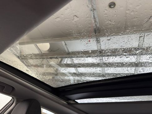 Used 2023 Toyota Camry XLE image 34