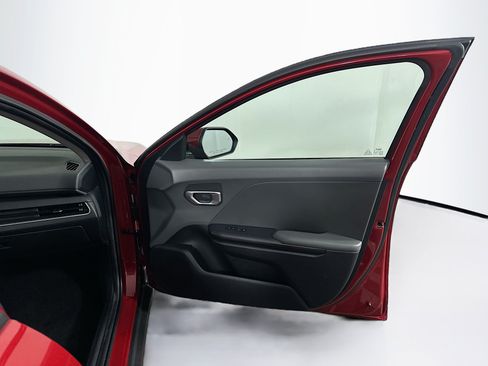 Used 2025 Kia K4 FWD image 29