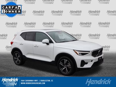 Certified 2025 Volvo XC40 B5 Core