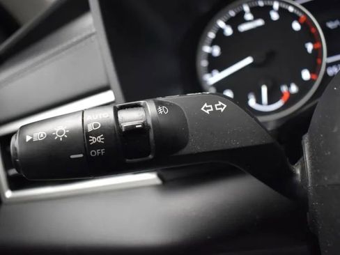 Used 2024 Mitsubishi Outlander Ralliart image 25