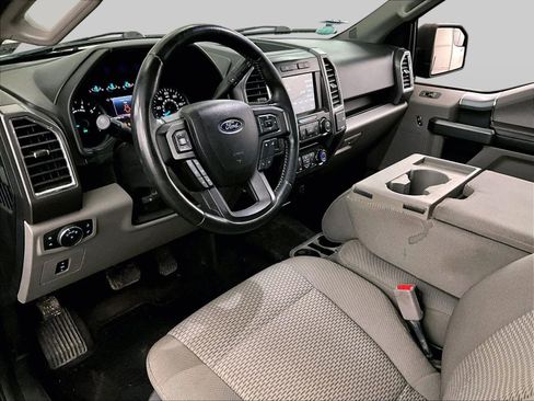 Used 2017 Ford F150 XLT w/ Equipment Group 302A Luxury image 12