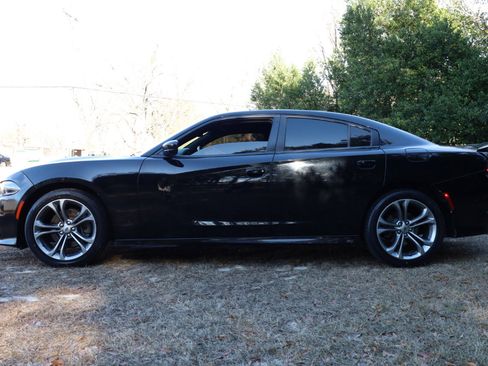 Used 2021 Dodge Charger R/T image 2