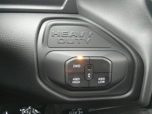 New 2026 RAM 2500 Big Horn image 18