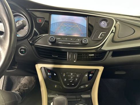 Used 2018 Buick Envision Preferred image 22