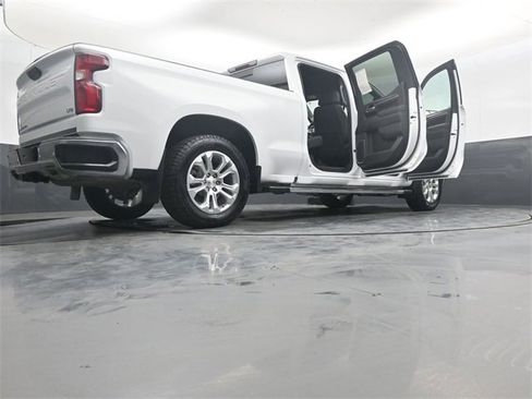 Used 2024 Chevrolet Silverado 1500 LTZ image 51
