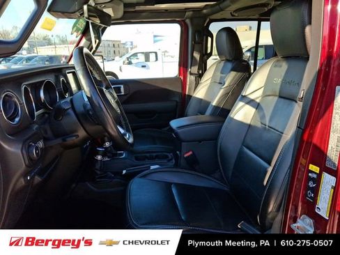 Used 2021 Jeep Wrangler Unlimited Sahara w/ Cold Weather Group image 15