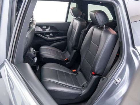 Certified 2022 Mercedes-Benz GLS 450 4MATIC image 16