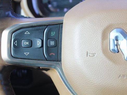 Used 2024 RAM 2500 Limited w/ Towing Technology Group image 25