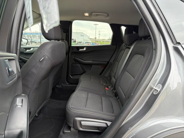 Used 2023 Ford Escape Active w/ Tech Pack #2 AWD/4WD image 19