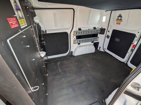 Used 2019 Nissan NV200 SV w/ Navigation Package image 23