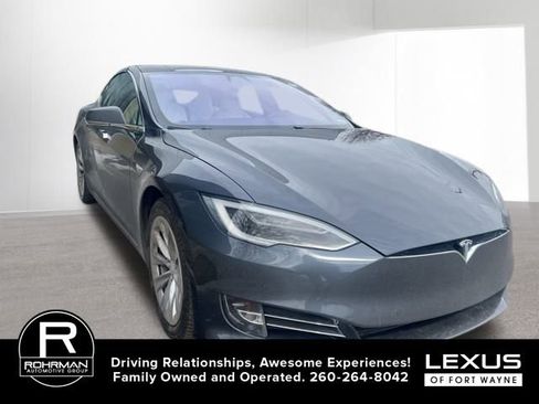 Used 2017 Tesla Model S 100D image 4