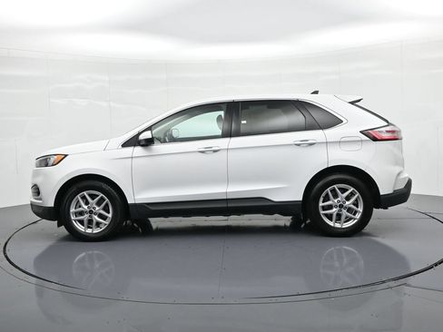 Used 2024 Ford Edge SEL AWD/4WD image 9
