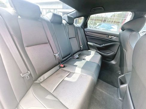 Used 2019 Honda Accord Sport image 28