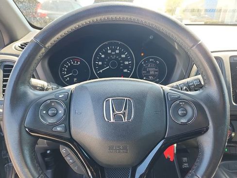 Used 2019 Honda HR-V Sport image 18