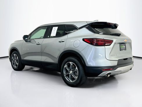 Used 2025 Chevrolet Blazer LT AWD/4WD image 5