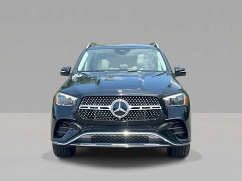 Used 2024 Mercedes-Benz GLE 350 4MATIC image 3