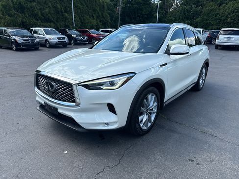 Used 2020 INFINITI QX50 Luxe w/ Navigation Package AWD/4WD image 7