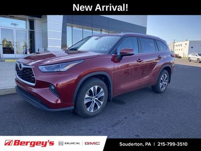 Used 2023 Toyota Highlander XLE