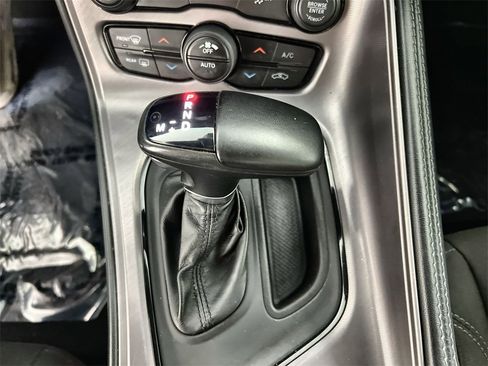 Used 2023 Dodge Challenger SXT image 20