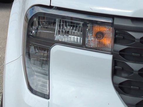 New 2026 Ford Maverick XL image 10