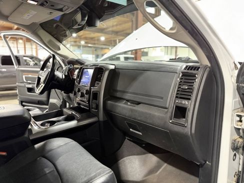 Used 2018 RAM 2500 Laramie w/ Sport Appearance Group image 20