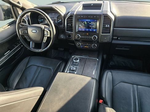 Used 2021 Ford Expedition Limited image 23