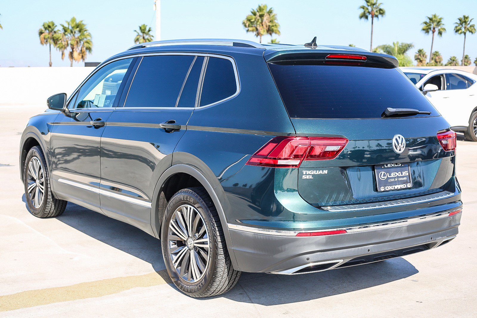 Used 2019 Volkswagen Tiguan SEL FWD image 5