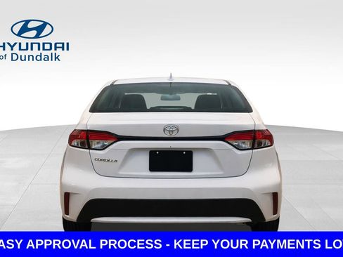 Used 2021 Toyota Corolla LE image 7