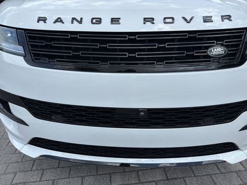Used 2023 Land Rover Range Rover Sport SE Dynamic AWD/4WD image 39