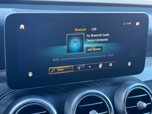 Used 2022 Mercedes-Benz GLC 300 4MATIC image 13