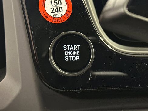 New 2025 Porsche Cayenne Coupe image 23