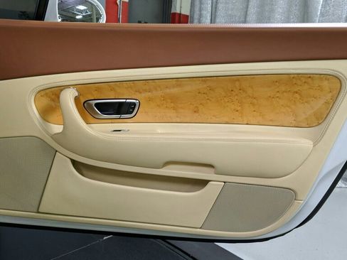 Used 2007 Bentley Continental GT image 21